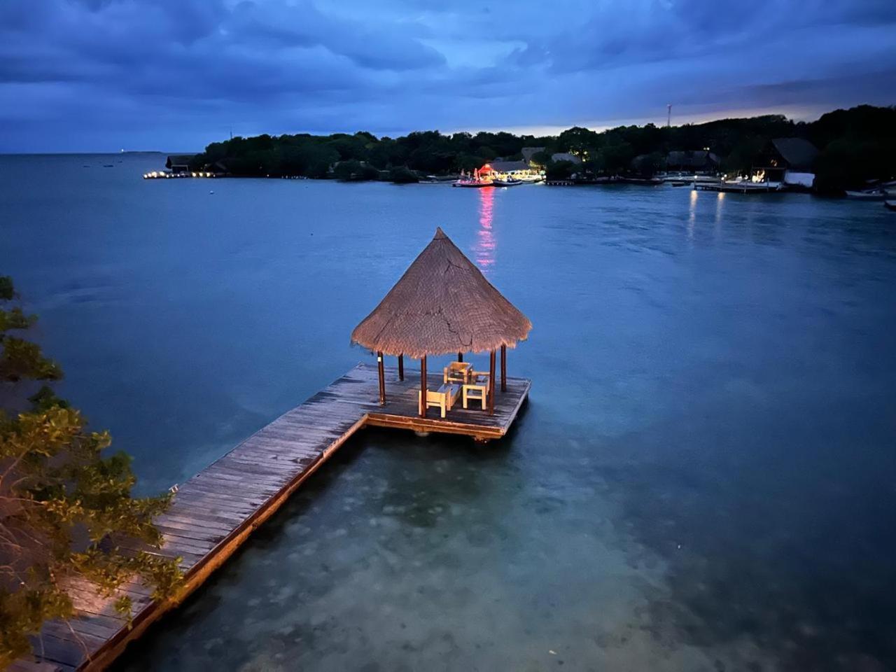 Fragata Island House 4*