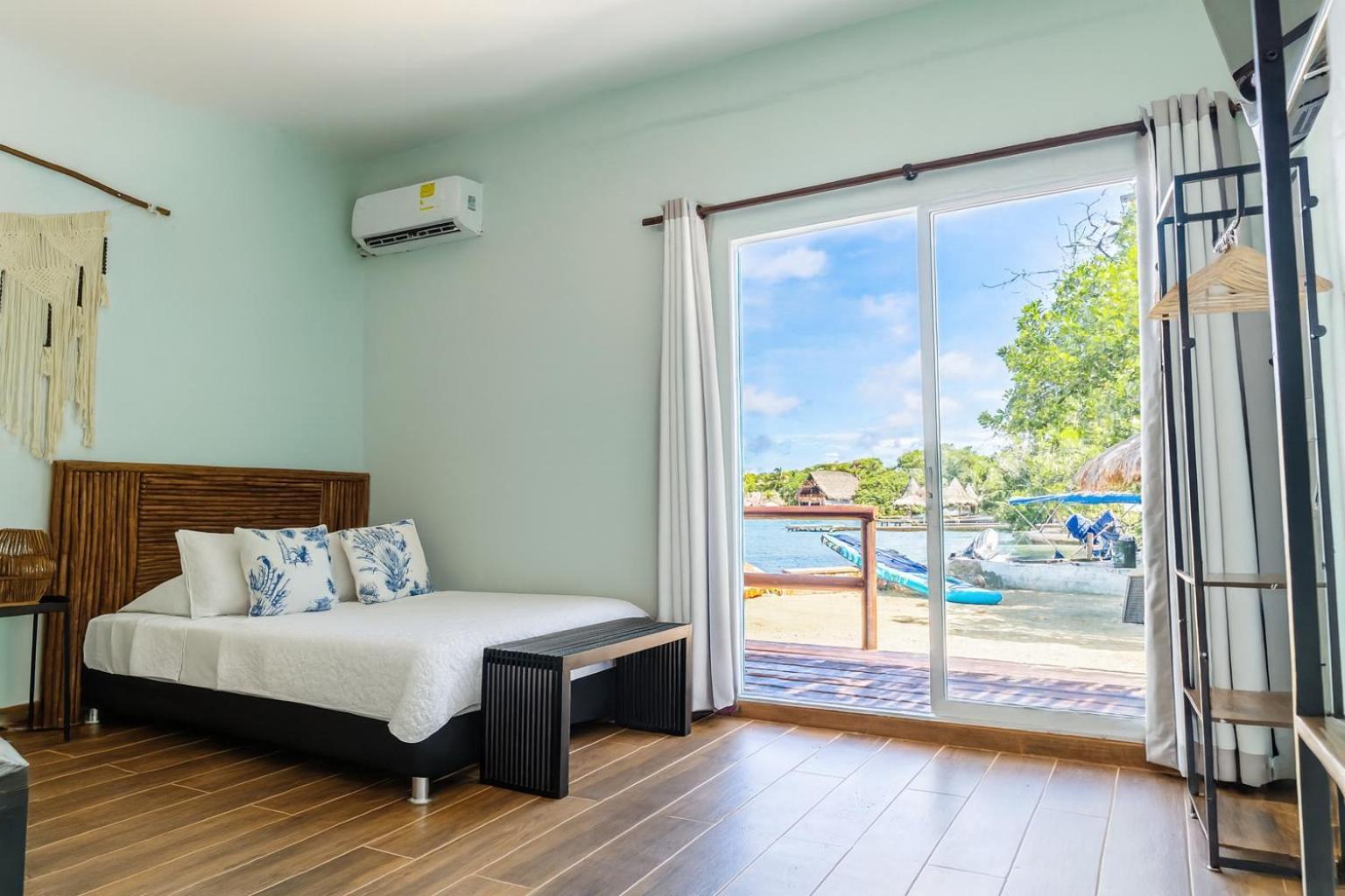 Fragata Island House