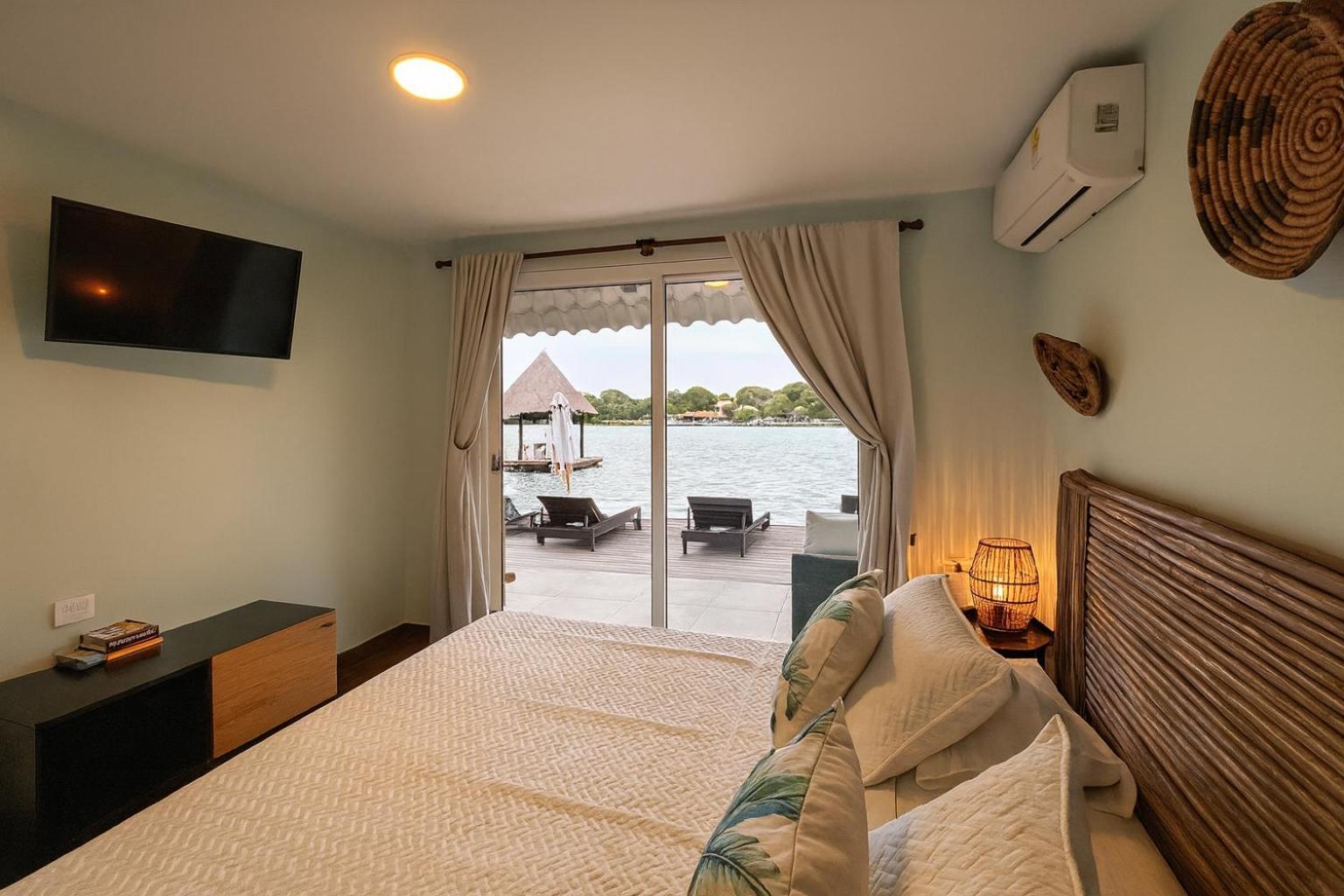 Fragata Island House Pensión