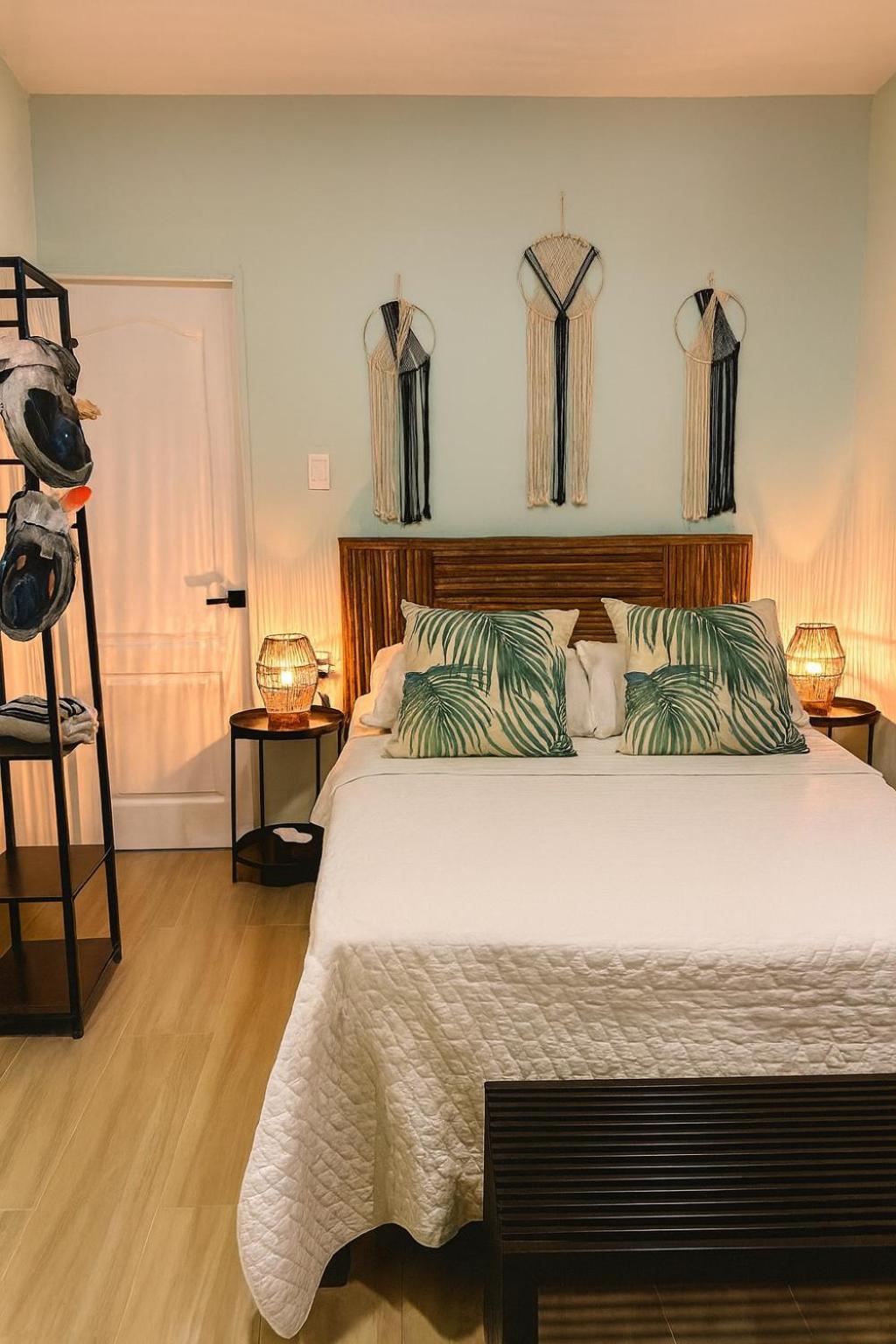 Pensión Fragata Island House 4*