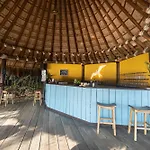 Fragata Island House