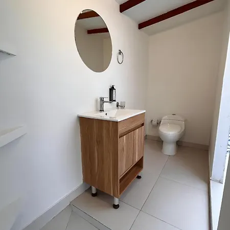 Fragata Island House Hotel