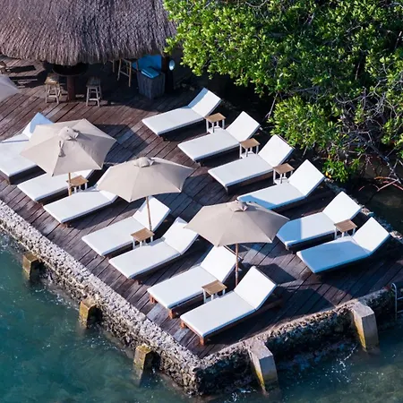 Fragata Island House 4*