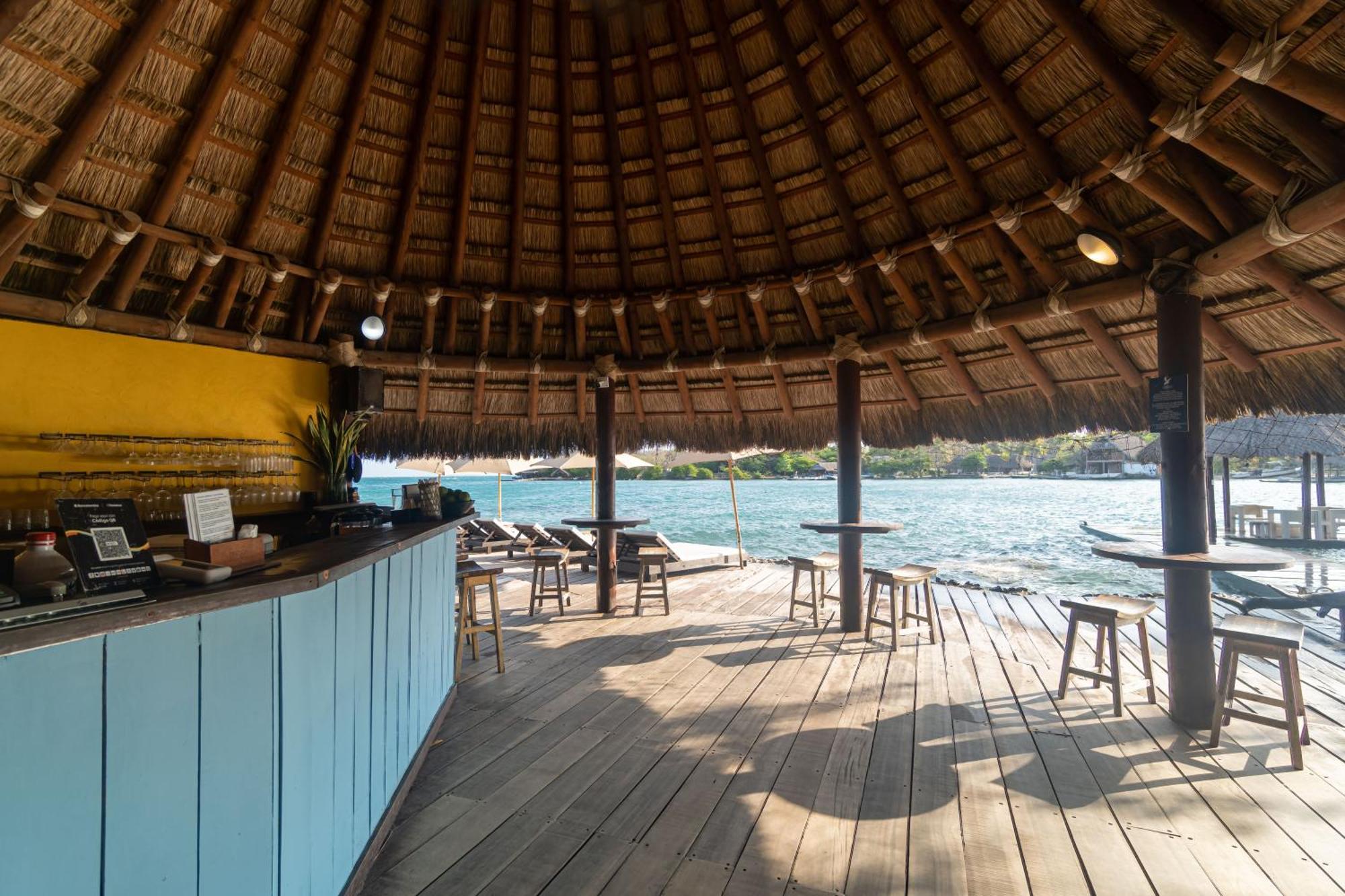 Fragata Island House Hotel