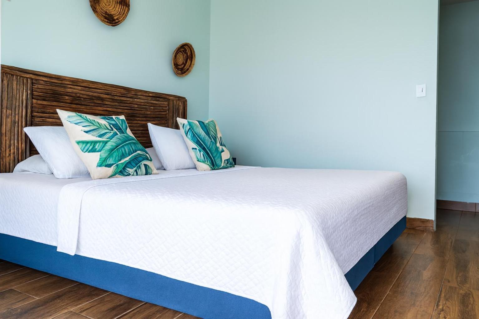 Guest house Fragata Island House